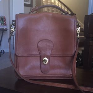 Coach Station Bag in British Tan